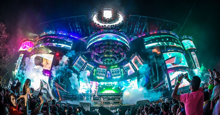 Ultra Music Festival ao vivo na Wonderland In Rave!