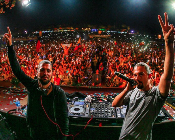 Jovem invade apresentação de Dimitri Vegas & Like Mike no Tomorrowland Brasil