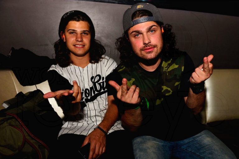 DVBBS lança sua nova música “Parallel Lines”