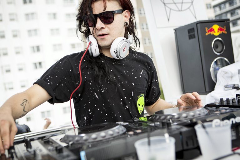 Devido a dados corrompidos, Skrillex perdeu diversas produções ainda não lançadas