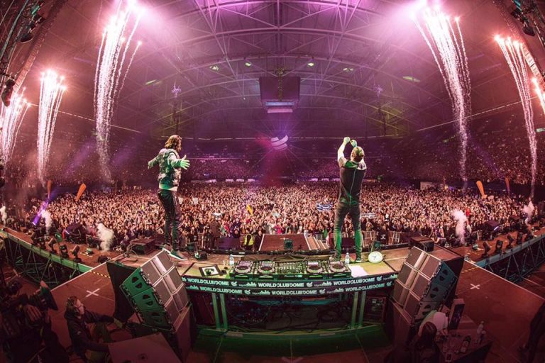 Dimitri Vegas & Like Mike quebram recorde de público na Alemanha