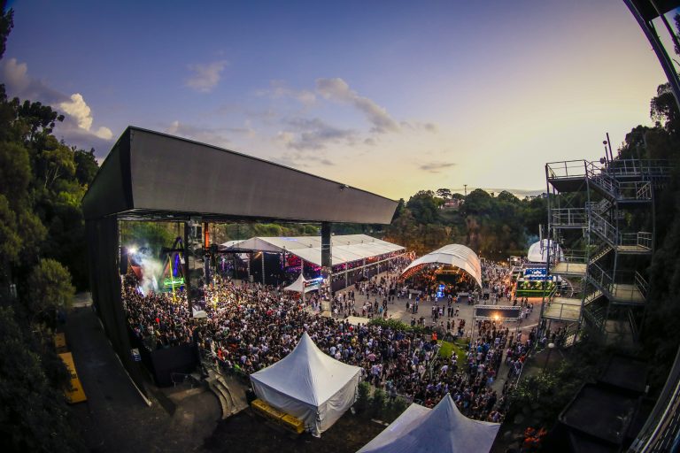 Nós temos 4 razões para não perder o Warung Day Festival, eleito o melhor festival do Brasil