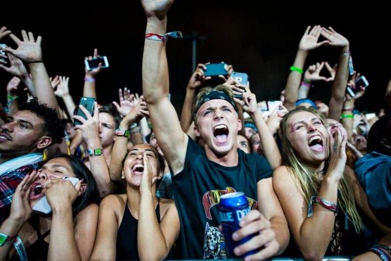 Ingressos do Lollapalooza Chicago esgotam em menos de três horas