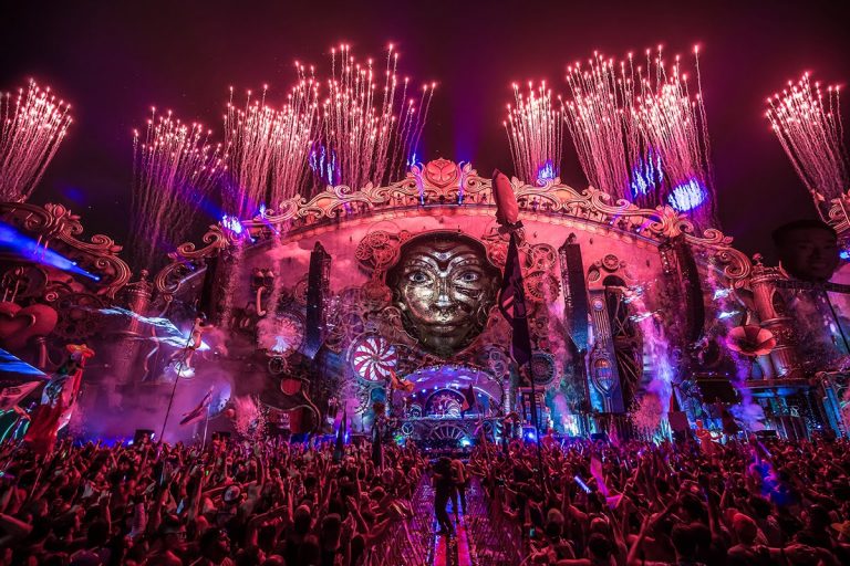 TomorrowWorld poderá retornar em 2018