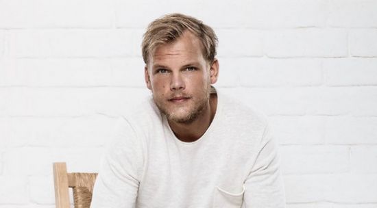 Avicii anuncia nome e data de lançamento de seu próximo álbum