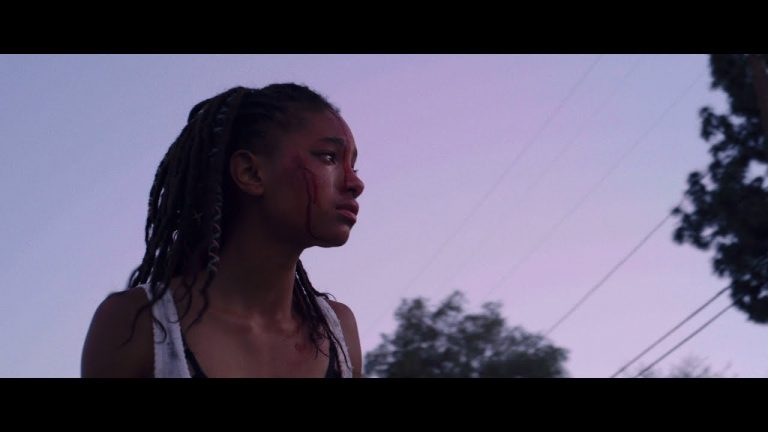 Willow Smith estampa videoclipe de ZHU com Tame Impala