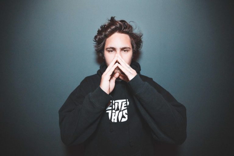 JAUZ Remixa ‘Show me Love’, classico de Laidback Luke & Steve Angello feat. Robin S