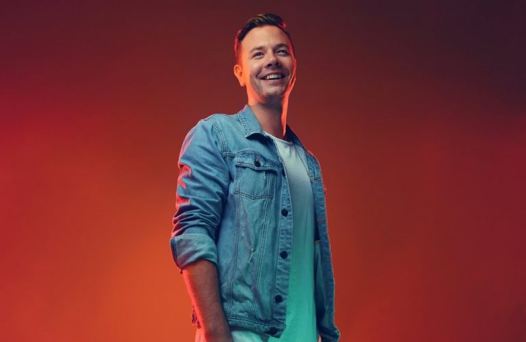 Sam Feldt & Rita Ora apresentam “Follow Me” pela Palm Tree Records de Kygo