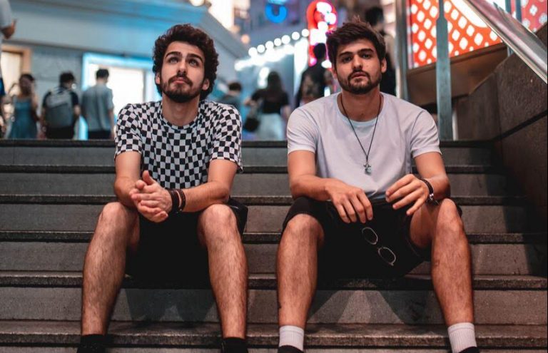 Cat Dealers lança edição especial do Cat House Sessions