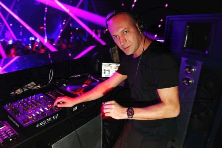 Ame Club apresenta Marco Carola