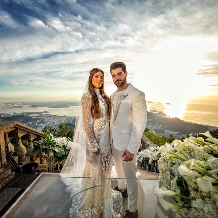 Alok e Romana se casam aos pés do Cristo Redentor durante o nascer do sol