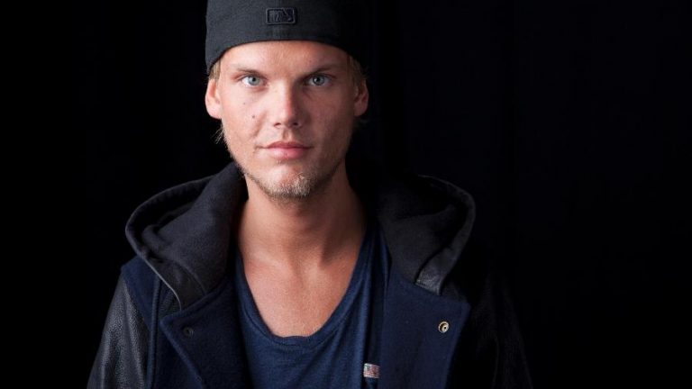 O pai de Avicii discutiu sobre a saúde mental e a prevenção do suicídio no IMS Ibiza 2019