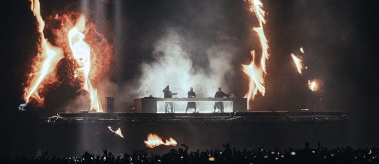 Arty espera remixar a nova música do trio Swedish House Mafia