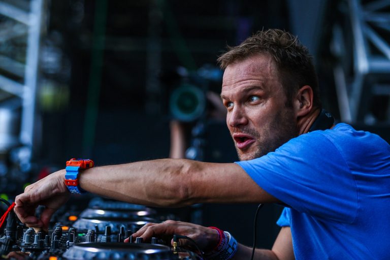 Jeffrey Sutorius anuncia retorno ao projeto pessoal após embate com Dash Berlin