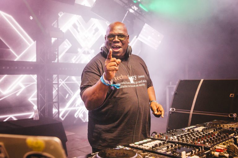 Carl Cox retorna ao Brasil com apresentação em São Paulo