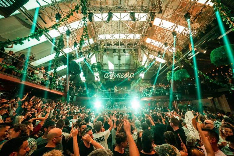 Clube Amnesia anuncia lineup de sua famosa Closing Party