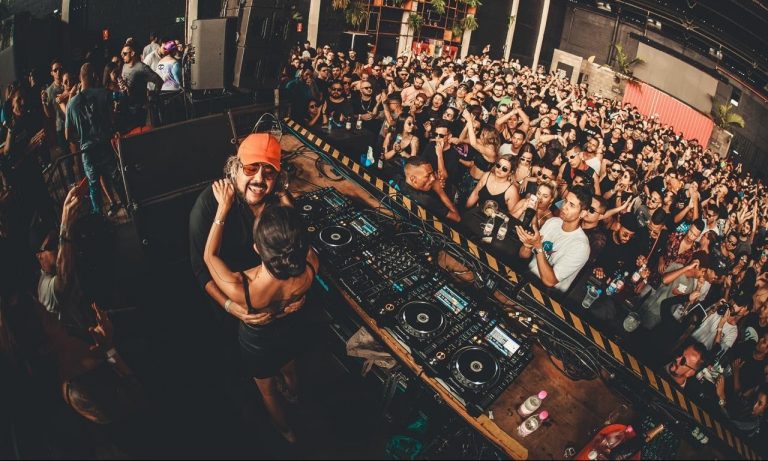 Com Rebolledo, CAOS celebra quatro anos e momento de retorno em 24h de house e techno