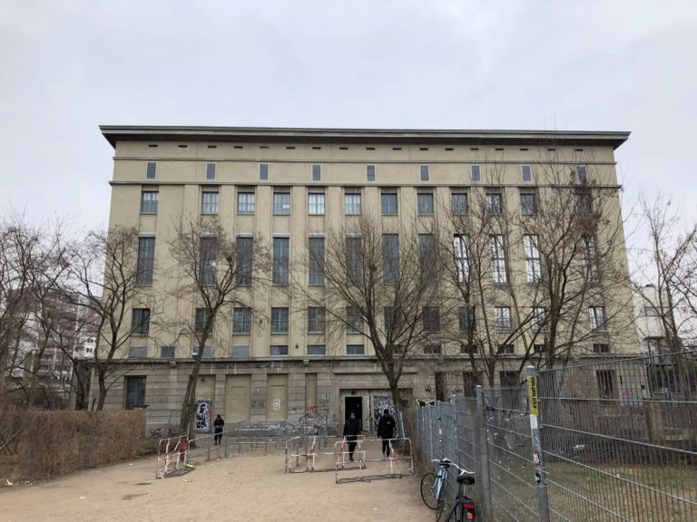 Conheça Berghain: o clube mais conhecido e desconhecido do mundo