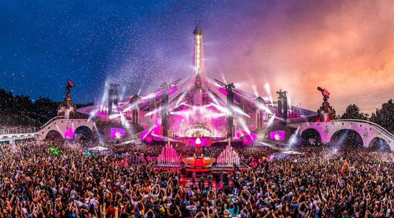 Tomorrowland lança documentário sobre o icônico retorno deste ano