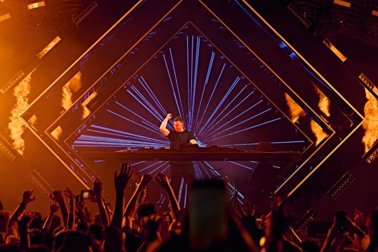 Hardwell no Brasil: Conheça mais detalhes de seu show no Laroc Club