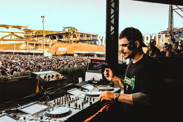 Só Track Boa SP anuncia line com ARTBAT, Duke Dumont, Joris Voorn e mais