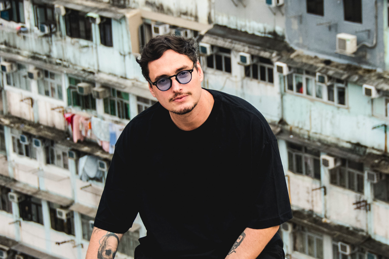 Entrevistamos Öwnboss: Falamos sobre turne na china, Rock in Rio e produções