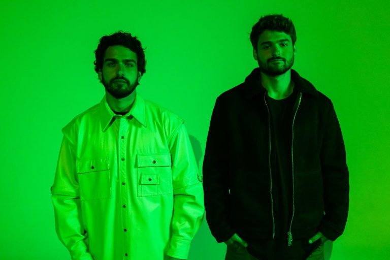 Cat Dealers lança a track “Everybody” em parceria com Lukas Vane